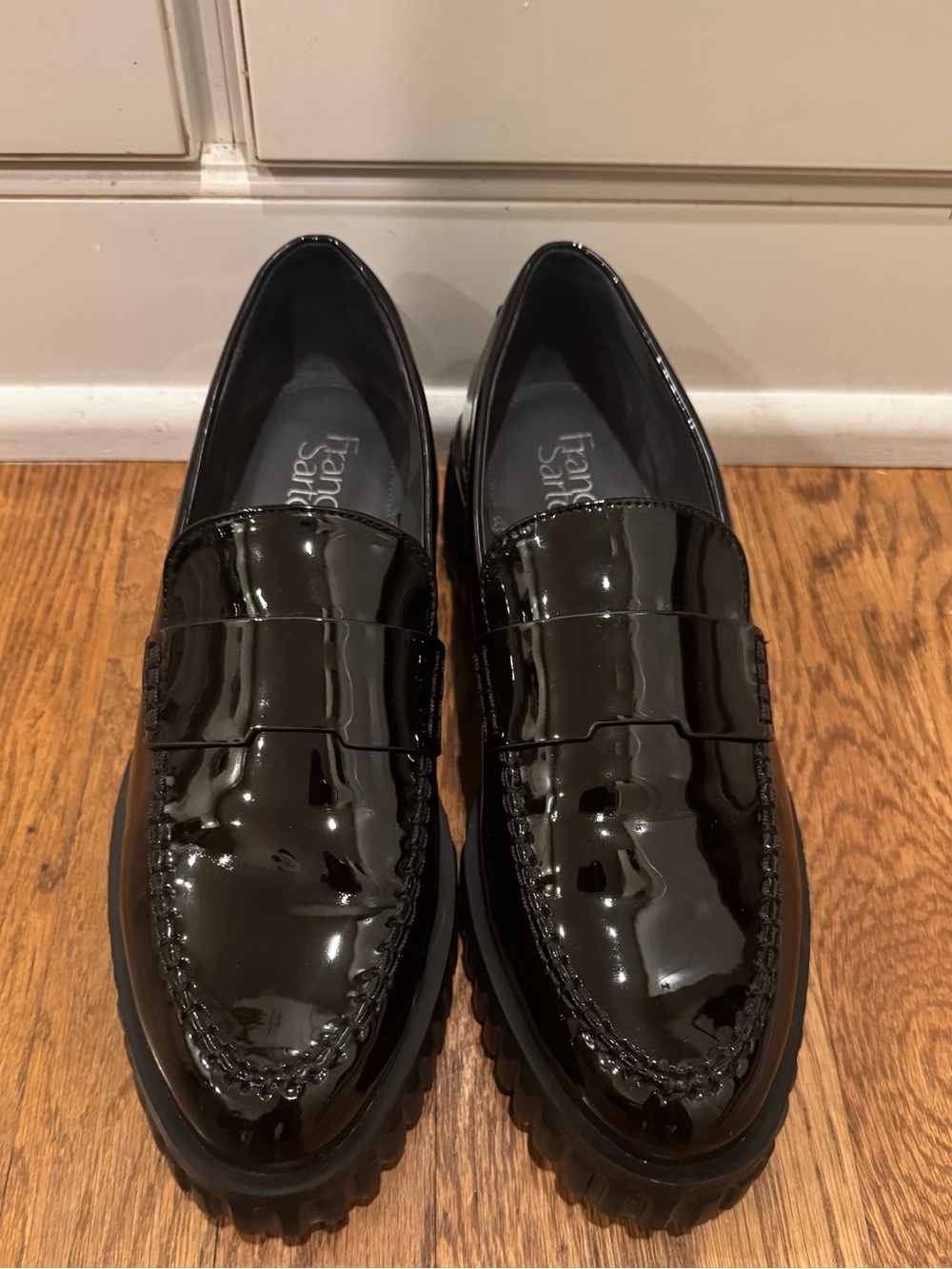 FLX Roma Platform Loafer - Picture 1 of 6